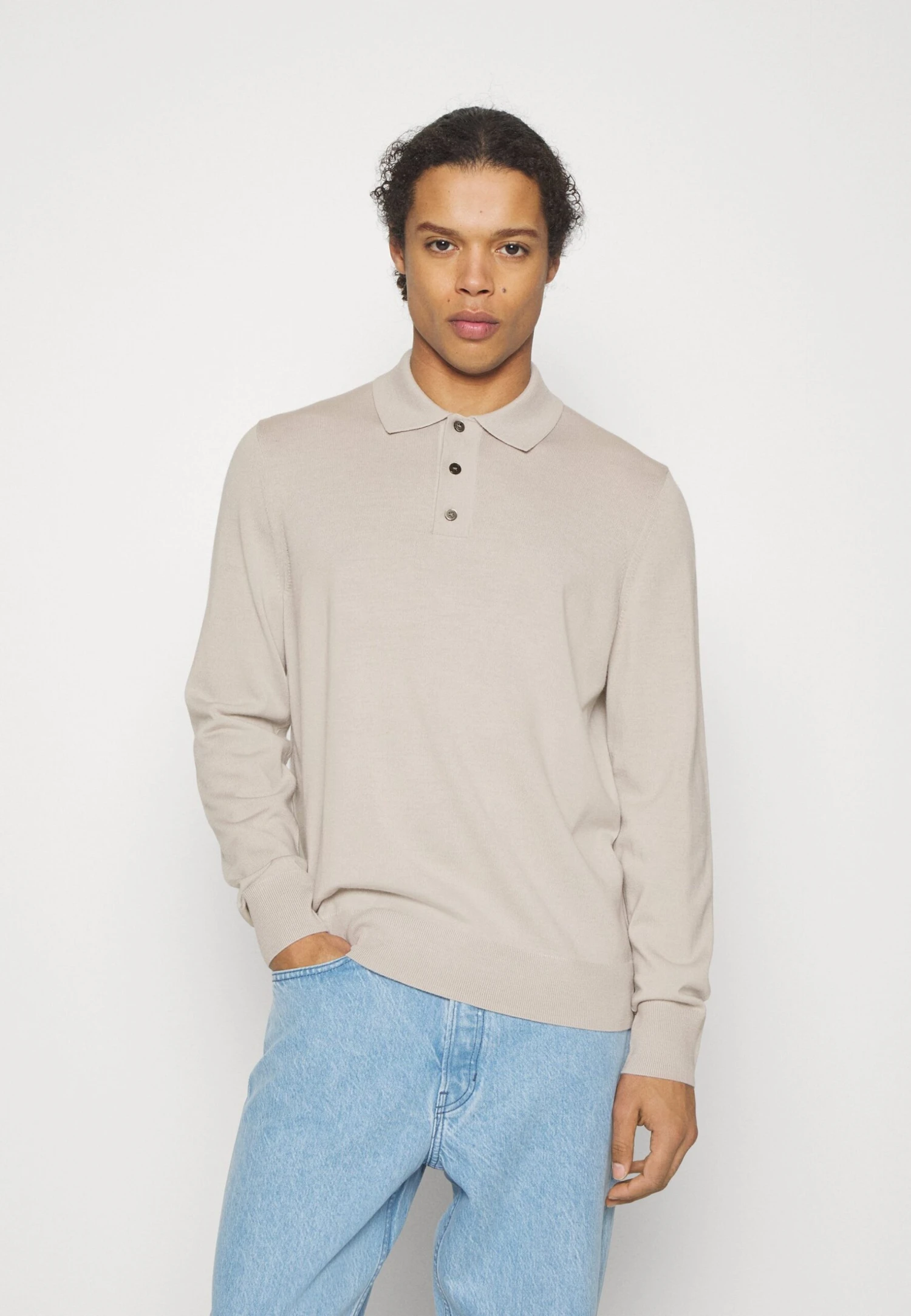 ARKET Jumper - Beige 1 ARKET Jumper - Beige
