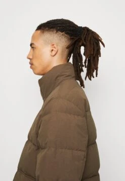 ARKET Down Jacket - Green/Brown -Arket UK Sales Store 0a492172591e4f168155d6d02419aded