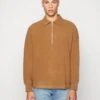 ARKET Fleece Jumper - Fudge
