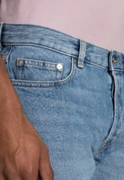 ARKET Straight Leg Jeans - Blue -Arket UK Sales Store 0e8b9d07638b475698003c01b89ac1e0