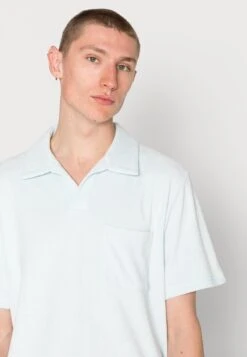 ARKET Polo Shirt - Turquoise -Arket UK Sales Store 0fad4551857248e49317857aede3fa3b
