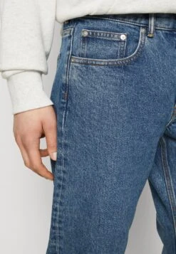 ARKET Jeans Tapered Fit - Blue -Arket UK Sales Store 15cefcb0d40b4fb69ff81eea025e17e5