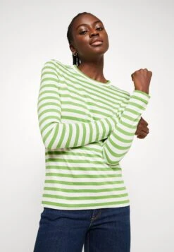 ARKET Long Sleeved Top - Green/Off White Stripe -Arket UK Sales Store 1965fc43680540028b9ae021b199d306