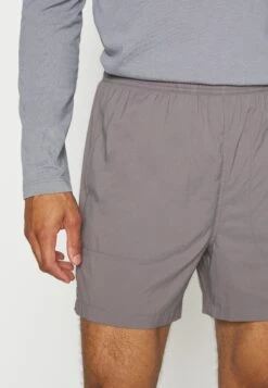 ARKET Sports Shorts - Light Green -Arket UK Sales Store 1e1e8af9229f4794af42e4d00ef0f21f