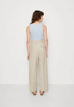 ARKET Trousers - Sand -Arket UK Sales Store 2025c264f3fc4df39f29296954612eb6