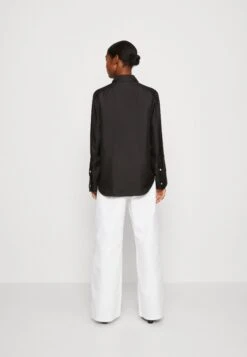 ARKET Button-Down Blouse - Button-Down Blouse 8 ARKET Button-Down Blouse - Button-Down Blouse -Arket UK Sales Store 22477d2435a2410ab54505d89bcd2410