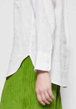 ARKET Button-Down Blouse - Button-Down Blouse -Arket UK Sales Store 237447e5b9fa49e0a9391a5e22a98272