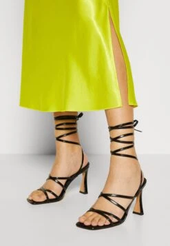 ARKET A-Line Skirt - Yellow -Arket UK Sales Store 2453ac0f4d8846c7bb467809365be975