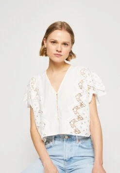 ARKET Blouse - White 9 ARKET Blouse - White -Arket UK Sales Store 284a7a9d4ce94b32bad8128de9e40679