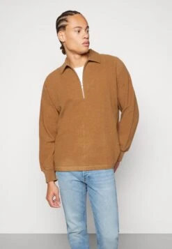 ARKET Fleece Jumper - Fudge -Arket UK Sales Store 28e89e401226455cbe4e174a3ef28892