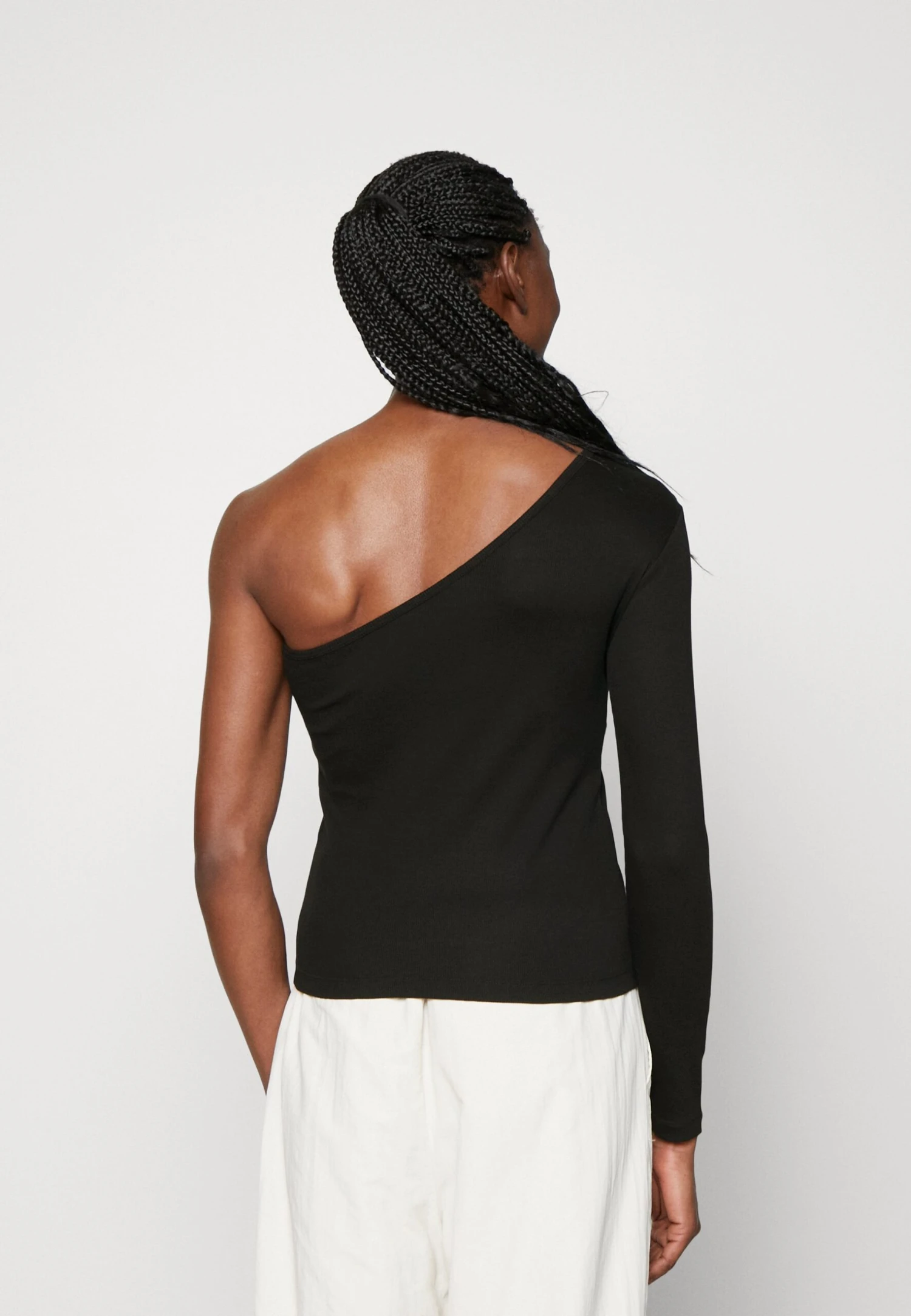 ARKET Sleek- Long Sleeved Top - Black 3 ARKET Sleek- Long Sleeved Top - Black - Image 3