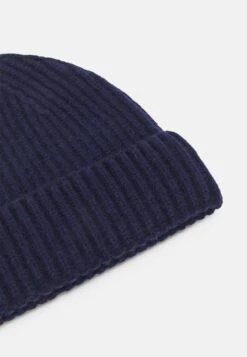 ARKET Unisex - Beanie - Navy -Arket UK Sales Store 360f60c7368a4c7f9018c74de30fc2c1