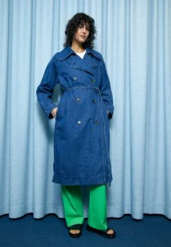 ARKET Trenchcoat - Blue -Arket UK Sales Store 37e604dcb5004e1e9320aeccaf50c122