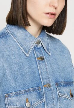 ARKET Button-Down Blouse - Blue Dusty Light -Arket UK Sales Store 4217c97e58f44b9a9077ff1e55471653