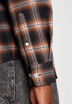 ARKET Shirt - Brown 9 ARKET Shirt - Brown -Arket UK Sales Store 4affb09de5c849f9a0d2c41700d48be4