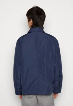 ARKET Light Jacket - Navy -Arket UK Sales Store 4bb4fb5a7566465d919d6126b047587a