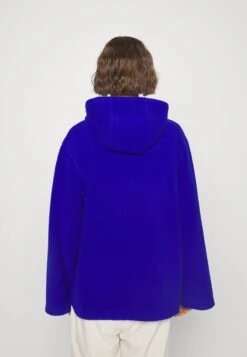 ARKET Fleece Jumper - Pop Blue 8 ARKET Fleece Jumper - Pop Blue -Arket UK Sales Store 4d343dba7d984ec2b4d1188ac58b3c00