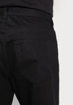 ARKET Relaxed Fit Jeans - Black -Arket UK Sales Store 532cbcf40fe84c939bf53bda261502f5