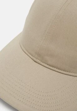 ARKET Unisex - Cap - Beige -Arket UK Sales Store 5852421a646f4e2bbf835e437e80cf34