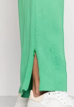 ARKET Trousers - Green -Arket UK Sales Store 62d5920192864f82b49c36b9628dc8b6