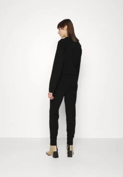 ARKET Trousers - Black -Arket UK Sales Store 6eae183505e644d4bd1597d45e96fa4f