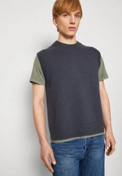 ARKET Top - Dove Blue 9 ARKET Top - Dove Blue -Arket UK Sales Store 706d1b5ddbf7429a94b1b3f64c591ebd