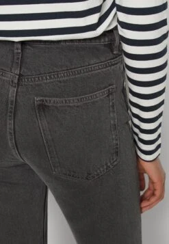 ARKET Straight Leg Jeans - Vintage Black 17 ARKET Straight Leg Jeans - Vintage Black -Arket UK Sales Store 71d03505383842978619dc81153af489