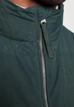 ARKET Waistcoat - Green -Arket UK Sales Store 764d9d47155a442384601896f800cd06