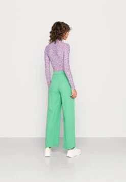ARKET Trousers - Green -Arket UK Sales Store 779508a5caa048d6bd9ee9a81106620b