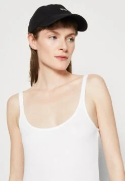 ARKET Top - White -Arket UK Sales Store 82252fd83ce342939caf78f4a8e2fa53