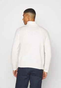 ARKET Jumper - White Dusty -Arket UK Sales Store 824756e53a034bcc9adba2c252ad69b1