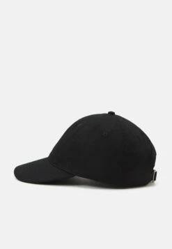 ARKET Unisex - Cap - Black -Arket UK Sales Store 8767704fadd244608ca8eda08071111c