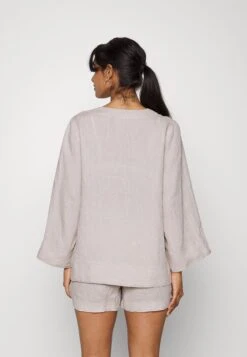 ARKET Pyjama Top - Beige -Arket UK Sales Store 89c77665f58d45bcb1eaec7fcd018bdc