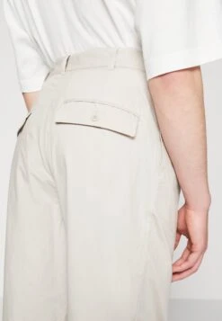 ARKET Trousers - Dark Beige -Arket UK Sales Store 8bb0a918b92a4afea10c8b6041f4d7cd