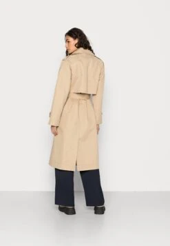 ARKET Trenchcoat - Beige -Arket UK Sales Store 8fd68d6cf05341118ee3577c389c8a4e