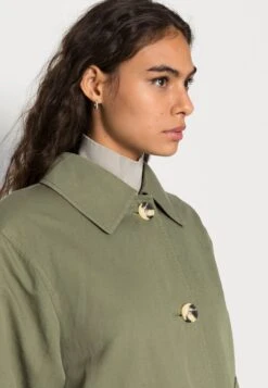 ARKET Classic Coat - Khaki -Arket UK Sales Store 9ade91e1461e496c8fde170bc58e30d3
