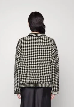 ARKET Jumper - Black/White -Arket UK Sales Store 9eada98461084c51a831f968f1ff2495