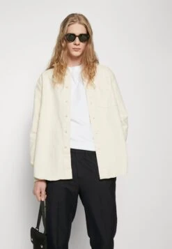 ARKET Shirt - Ecru -Arket UK Sales Store a2a34c9f34d04bf4941efc0f987309fc