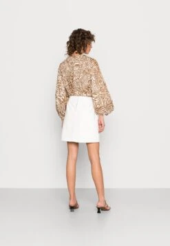 ARKET Mini Skirt - White -Arket UK Sales Store a495f97c6ee446d5b46bd6e6be3a725f