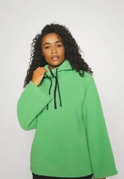 ARKET Fleece Jumper - Green -Arket UK Sales Store af9a952a0ae744208a7b35c525cd07c1