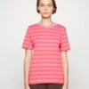 ARKET Basic T-Shirt - Pink