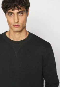 ARKET Sweatshirt - Green Dark -Arket UK Sales Store bf1018920a254d96a8e368a7cad06e1a