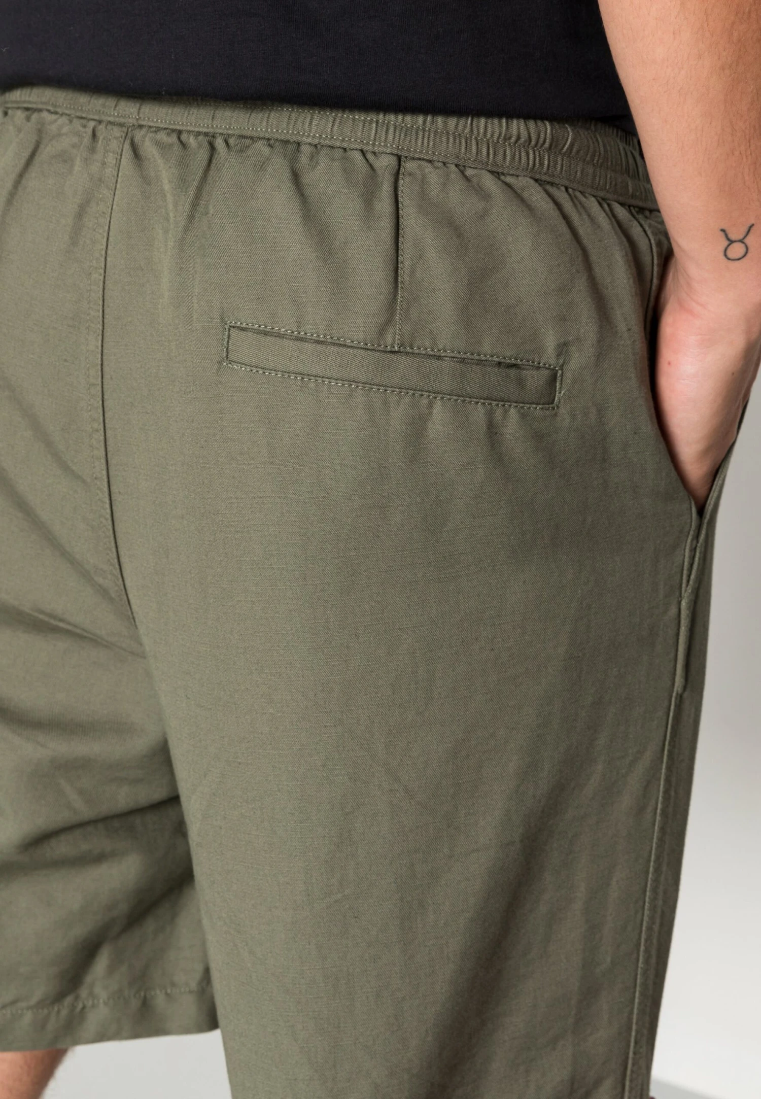 ARKET Shorts - Khaki Green 5 ARKET Shorts - Khaki Green - Image 5