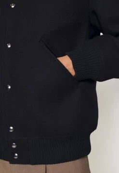 ARKET Light Jacket - Navy -Arket UK Sales Store c1264da8e25f46ccb2ba42d6c3fd123b