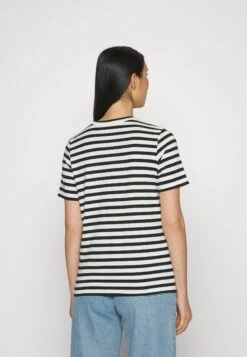 ARKET Print T-Shirt - Print T-Shirt -Arket UK Sales Store c3a0eab29f26427c807a6d58005bc406