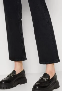 ARKET Flared Jeans - Flared Jeans -Arket UK Sales Store c9599720f4334a48a0cef48b48781fb0