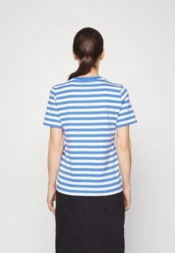 ARKET Basic T-Shirt - Basic T-Shirt 8 ARKET Basic T-Shirt - Basic T-Shirt -Arket UK Sales Store cbd86f24a8dc4f2a8aad1c5f8cd7fa73