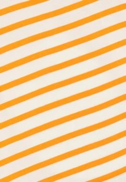 ARKET Tuva Unisex - Print T-Shirt - Yellowish Orange -Arket UK Sales Store d2674a38de3e43b7864e6b6c353f1c47