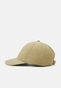 ARKET Cap - Beige -Arket UK Sales Store d31fd48950b04c8289c76d72424c13b7