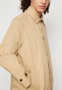 ARKET Short Coat - Beige -Arket UK Sales Store d355879c80544a08bfdae14e7cf31f93